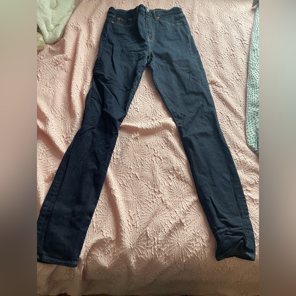 GAP Denim - Dark Wash Skinny Leg Jeans